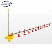 Dây chuyền uống nước của trang trại gia cầm với bộ định lượng